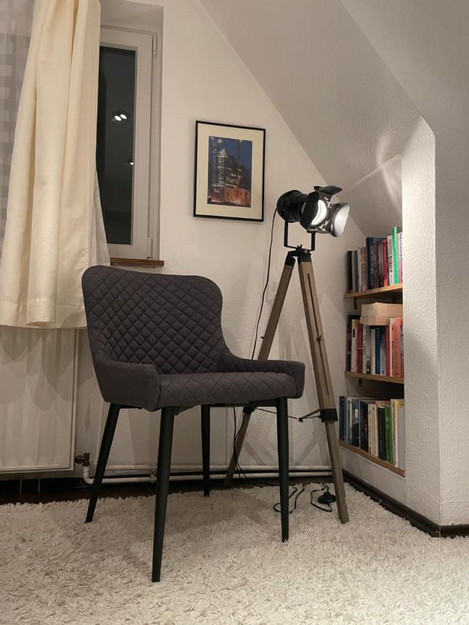 Studio - Hh Airport Hamburg Bagian luar foto